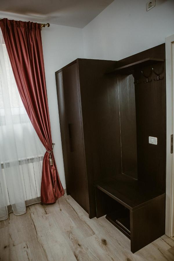Arini White House Apartamento Sibiu Exterior foto