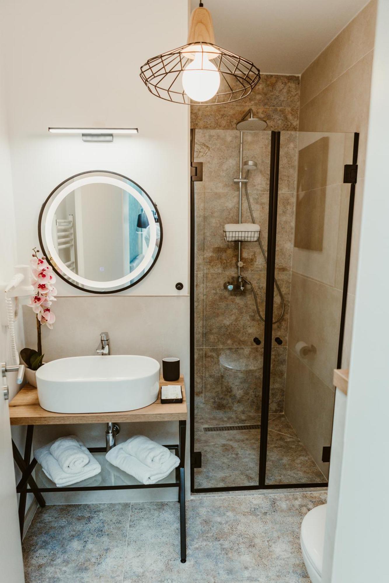 Arini White House Apartamento Sibiu Exterior foto