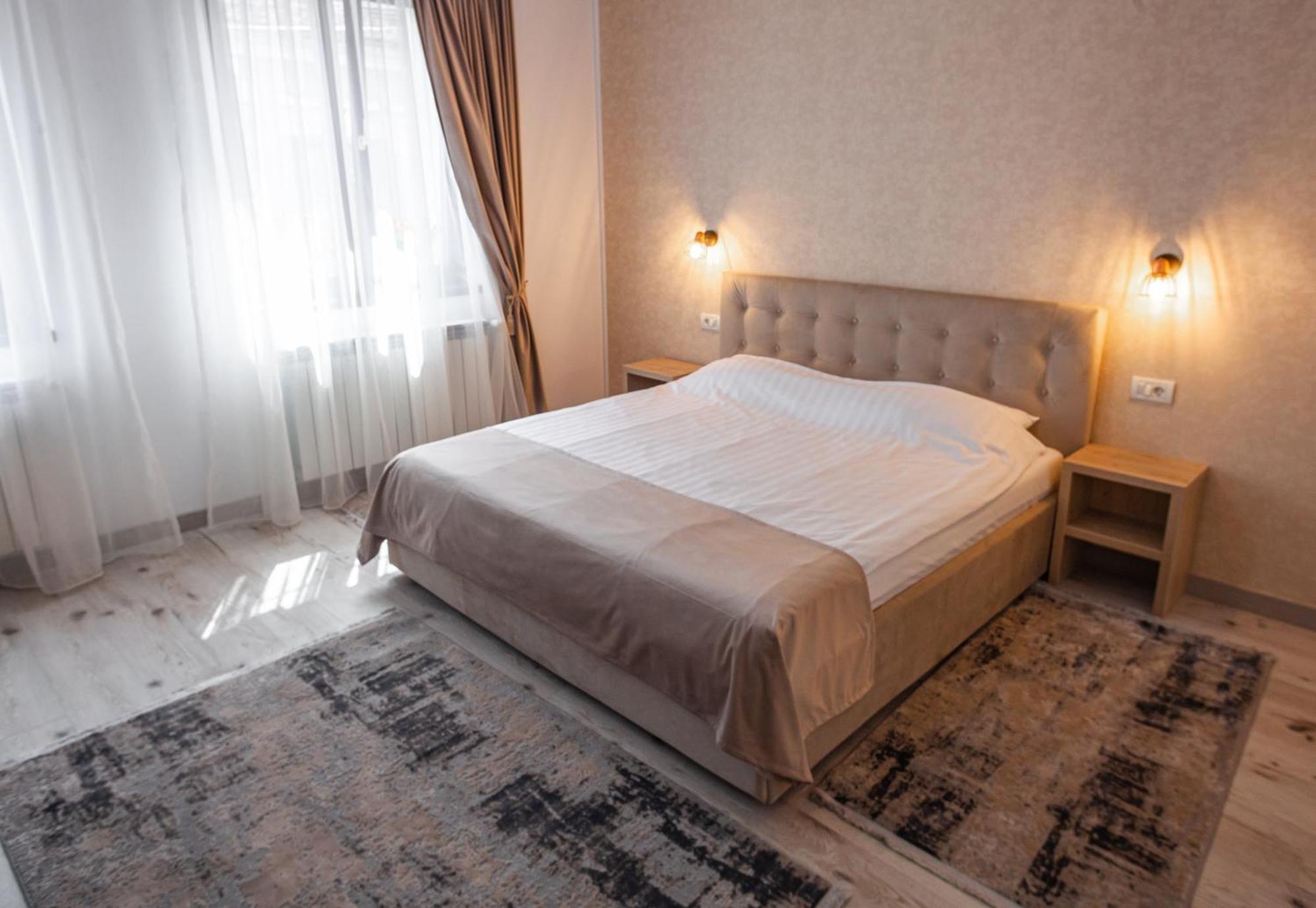 Arini White House Apartamento Sibiu Exterior foto